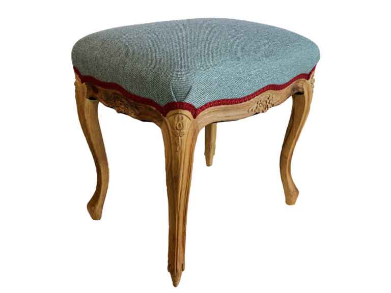Hocker Bezogen und Gepolstert