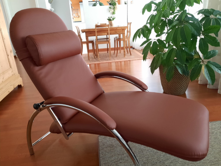 Moderner Leder Sessel Neubezug